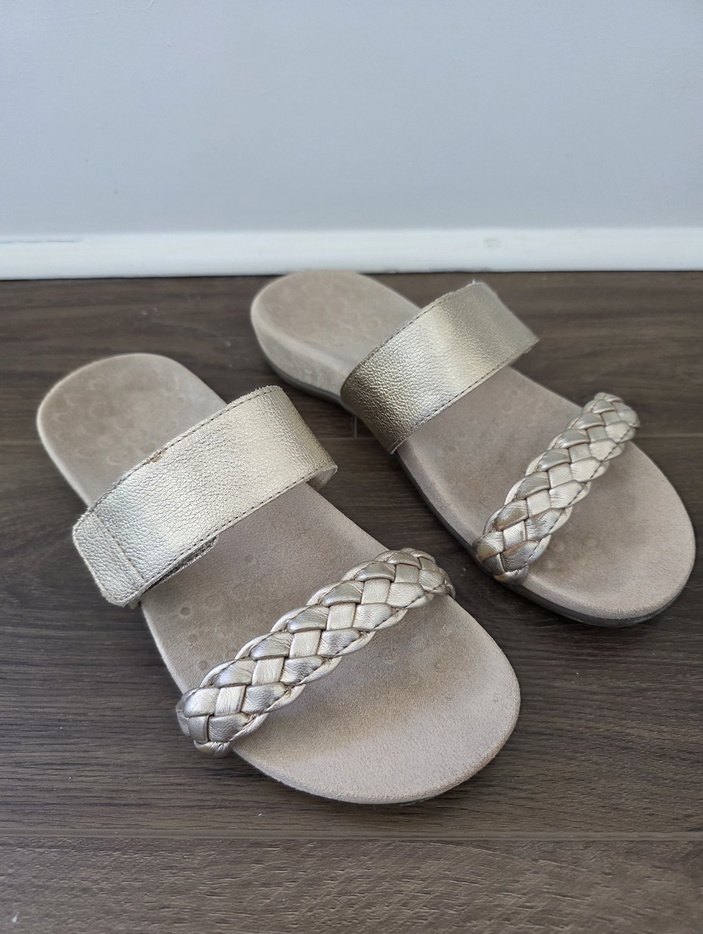 Vionic Jeanne  Women’s Metallic Braided Slide Sandals - Gold Size 8